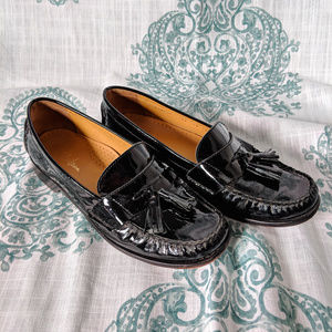 Cole Haan Pinch Grand Tassle loafer black 6 1/2B